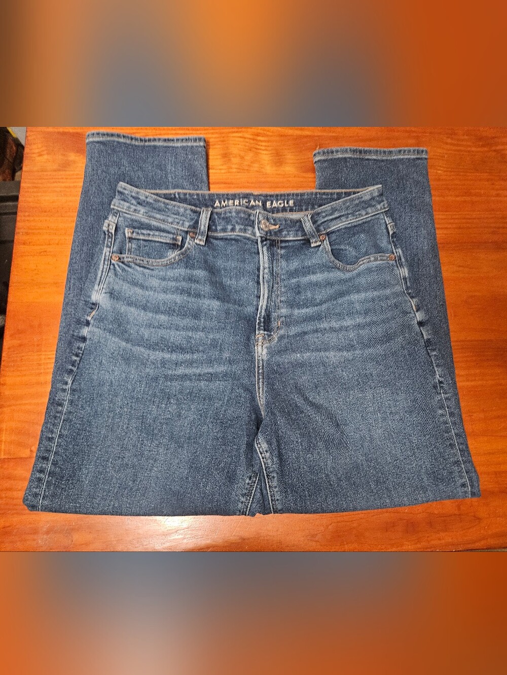American Eagle Stretch Medium Wash Straight Leg High Rise Jeans Size 10! - Picture 2 of 7